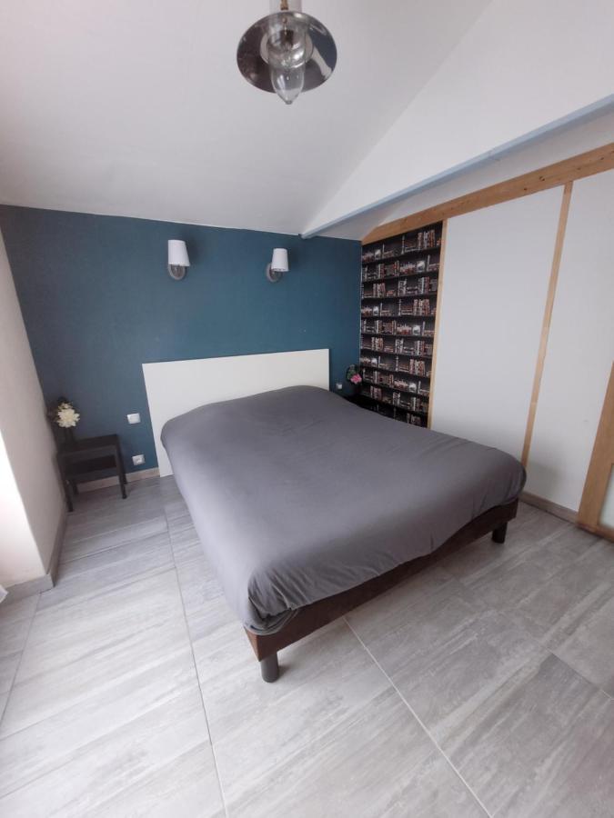 Beau Chalet 6 Personnes Avec Jacuzzi Tilly-sur-Seulles Exterior photo